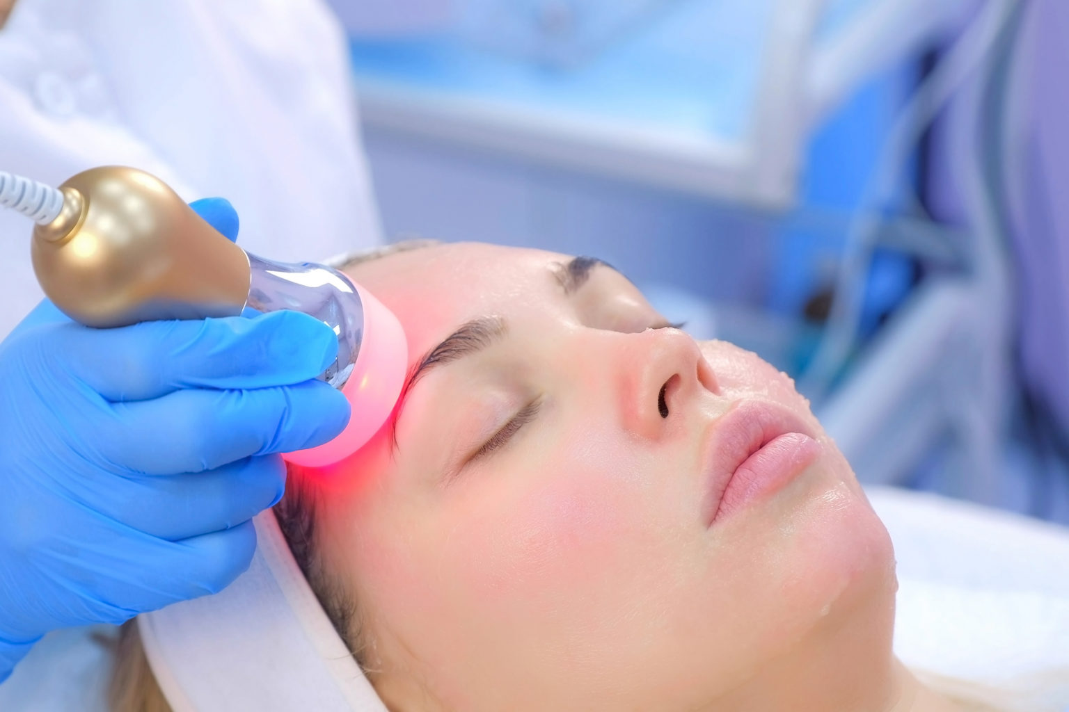 how often should i use red light therapy at home