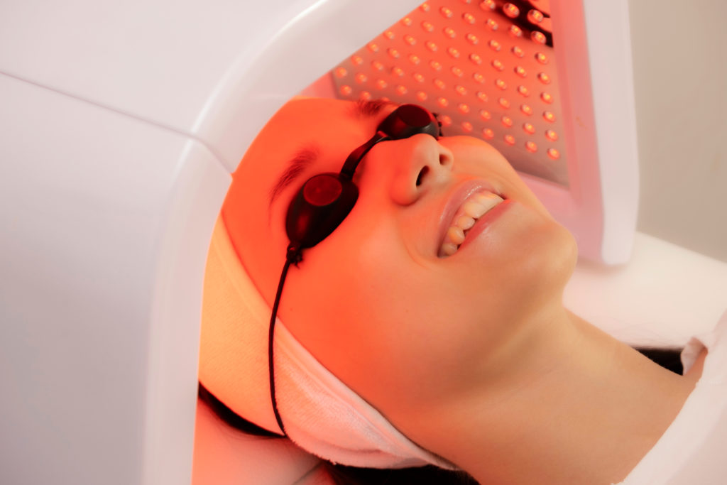 What are the Benefits of Red Light Therapy